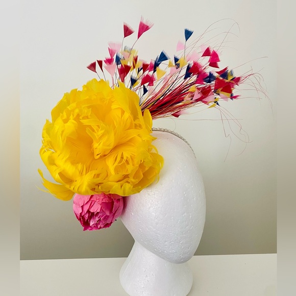 Kentucky Derby Hat Fascinator Peony Floral Feather Fireworks Oaks Church Tea Hat - Picture 4 of 9